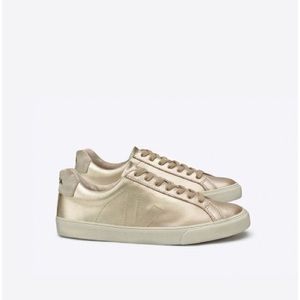 Veja Sneakers—Gold